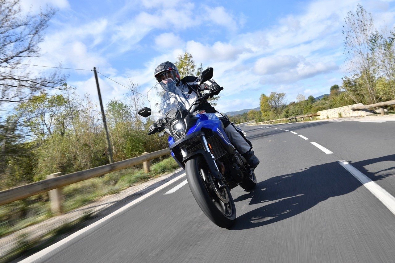 Suzuki V-Strom 800 SE: la prova su strada della nuova crossover giapponese